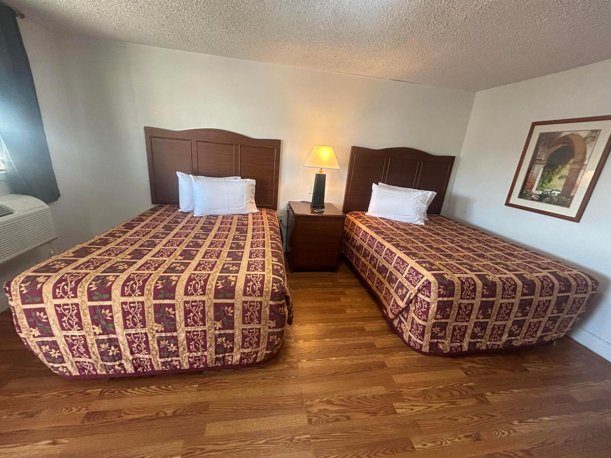 Quest Inn Уэтерфорд Экстерьер фото